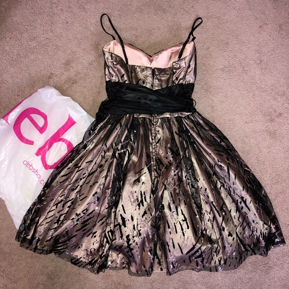 Size 5/6 Sparkly Deb Homecoming Dress - Picture 2 of 3